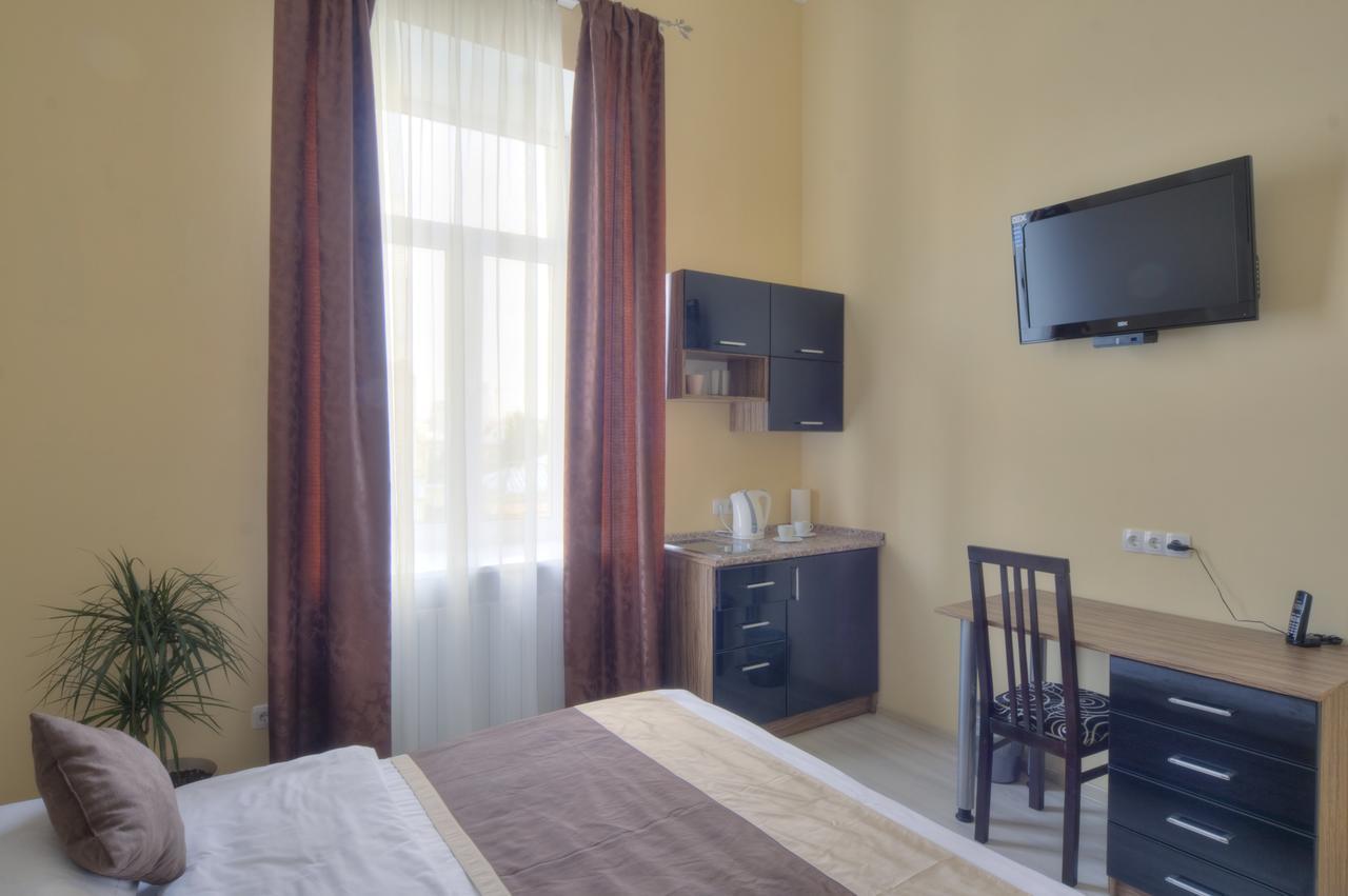 Best Season Apart Hotel Kiev Buitenkant foto