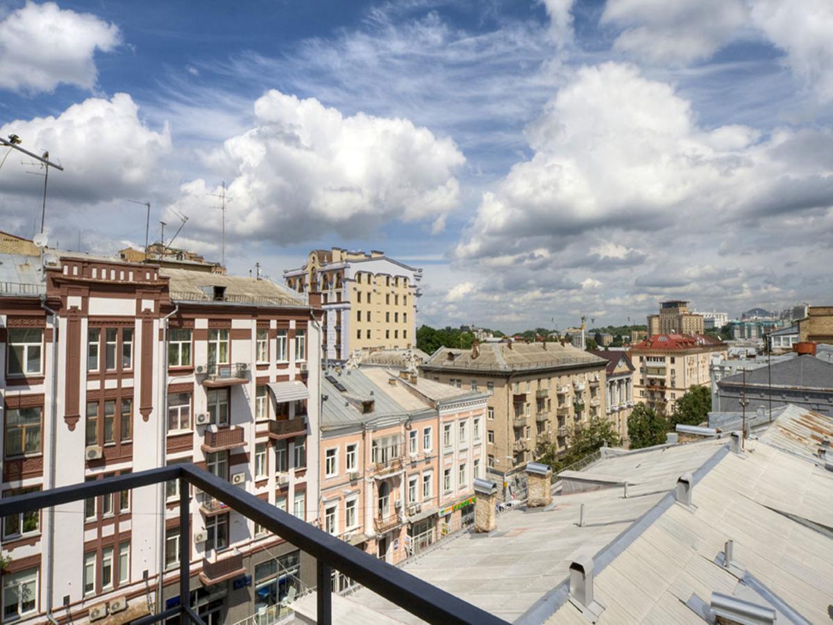 Best Season Apart Hotel Kiev Buitenkant foto