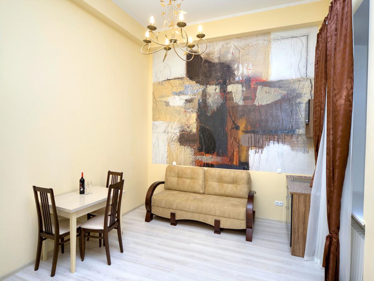Best Season Apart Hotel Kiev Buitenkant foto